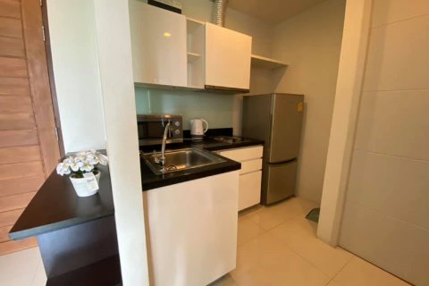 Condo in Bangkok, Thailand, 1 bedroom № 200693 - photo 5