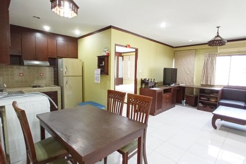 Condo in Khlong Toei, Bangkok, Thailand, 2 bedrooms  № 200692 - photo 10
