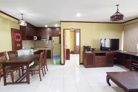 Condo in Khlong Toei, Bangkok, Thailand, 2 bedrooms  № 200692 - photo 12