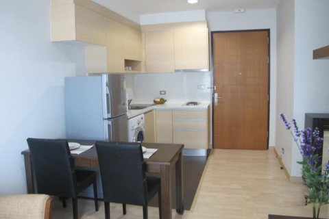 Condo à Watthana, Bangkok, Thaïlande, 1 chambre № 200688 - photo 4