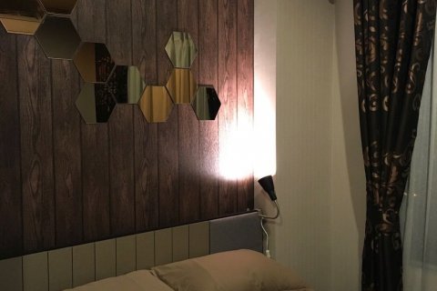 Studio dans le Condo à Bangkok, Thaïlande  № 145786 - photo 5