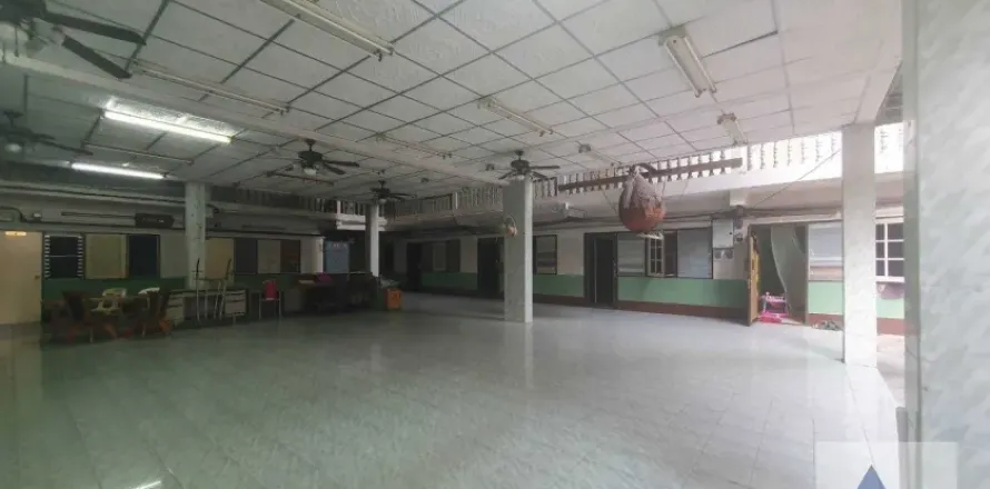 Grundstück in Watthana, Bangkok, Thailand № 219530