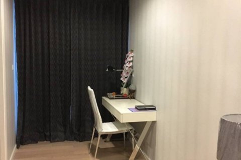 Studio dans le Condo à Watthana, Bangkok, Thaïlande  № 146274 - photo 11