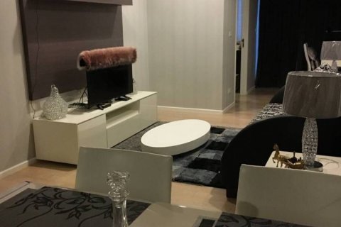 Studio dans le Condo à Watthana, Bangkok, Thaïlande  № 146274 - photo 2