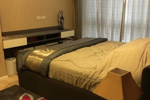 Studio dans le Condo à Watthana, Bangkok, Thaïlande  № 146274 - photo 9