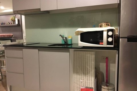 Studio dans le Condo à Watthana, Bangkok, Thaïlande  № 146274 - photo 7