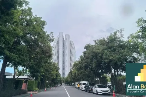 Condominio de 2 dormitorios en Pattaya, Tailandia № 210916 - foto 3