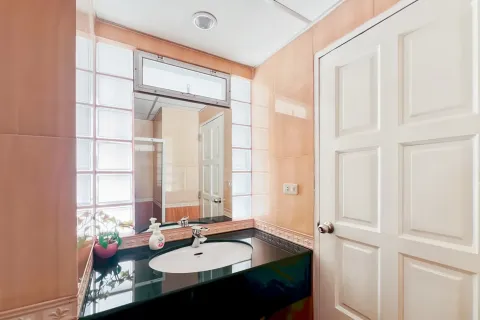 Condo in Hua Hin, Thailand, 2 bedrooms  № 164144 - photo 17