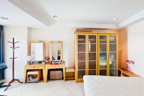 Condo in Hua Hin, Thailand, 2 bedrooms  № 164144 - photo 24