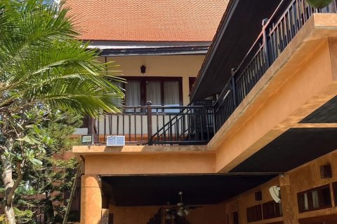 Villa à Pattaya, Thaïlande 4 chambres № 164141 - photo 10