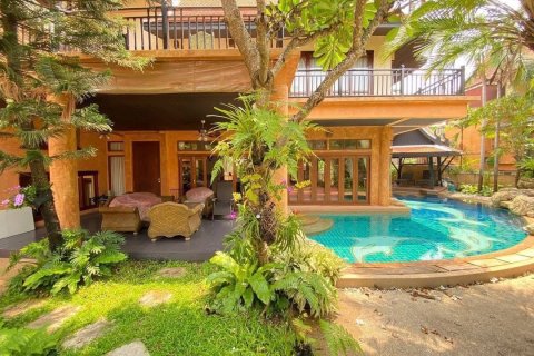 Villa à Pattaya, Thaïlande 4 chambres № 164141 - photo 3