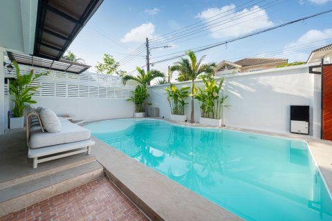 Villa in Phuket, Thailand 6 bedrooms № 164142 - photo 4