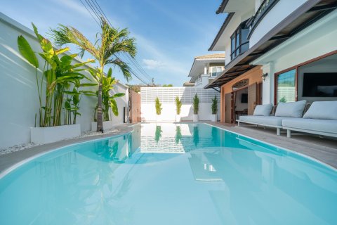 Villa in Phuket, Thailand 6 bedrooms № 164142 - photo 6