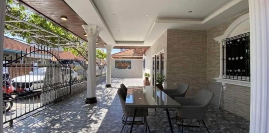 Дом в Паттайе, Таиланд с 3 спальнями № 151607