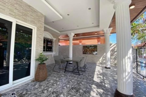 Дом в Паттайе, Таиланд с 3 спальнями № 151607 - фото 6