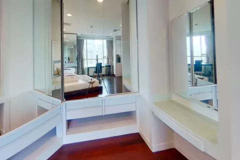 Кондоминиум с 2 спальнями в Патхум Ване, Бангкок, Таиланд № 141304 - фото 11