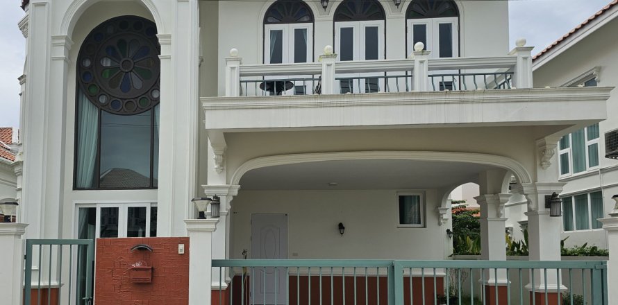 Дом в Пхукете, Таиланд с 4 спальнями  № 146070