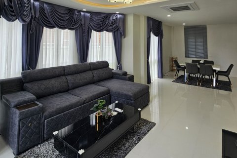 Дом в Пхукете, Таиланд с 4 спальнями  № 146070 - фото 2