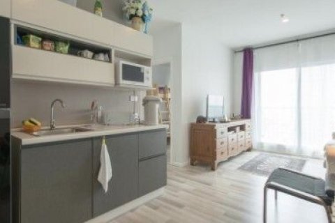 Кондоминиум с 2 спальнями в Бангкоке, Таиланд № 138356 - фото 1