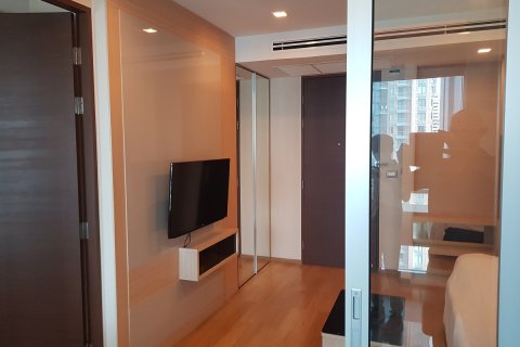 Condo à Watthana, Bangkok, Thaïlande, 1 chambre № 200625 - photo 6