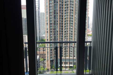 Condo à Watthana, Bangkok, Thaïlande, 1 chambre № 200625 - photo 2