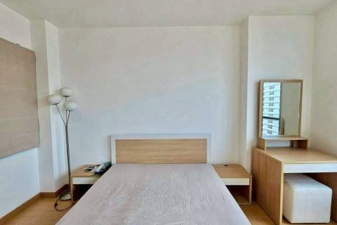 Студия в кондо в Ваттхане, Бангкок, Таиланд № 170960 - фото 3