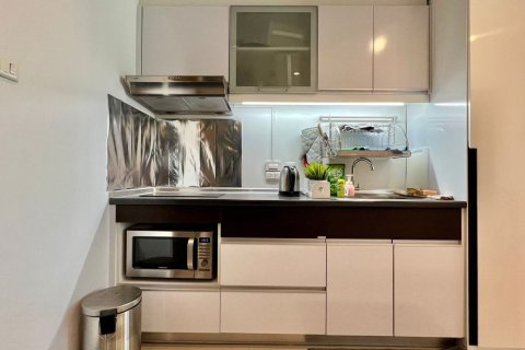 Studio in the Condo in Huai Khwang, Bangkok, Thailand  № 170958 - photo 5