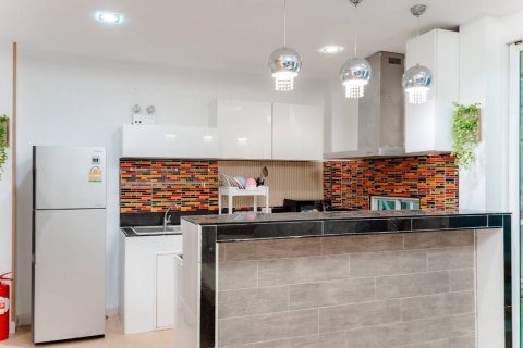 Villa in Hua Hin, Thailand 5 bedrooms № 170957 - photo 8