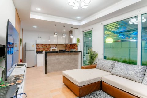 Villa in Hua Hin, Thailand 5 bedrooms № 170957 - photo 7