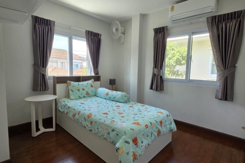 House in Phuket, Thailand 2 bedrooms № 170959 - photo 5