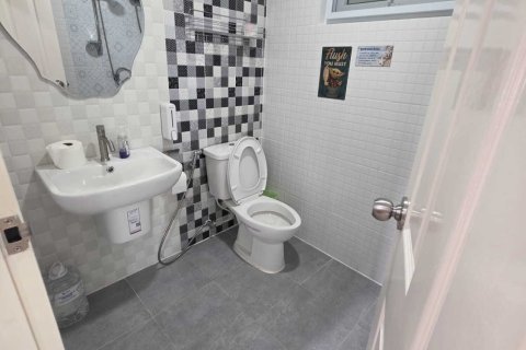 House in Phuket, Thailand 2 bedrooms № 170959 - photo 17