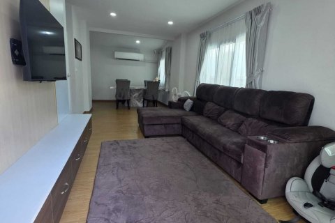 House in Phuket, Thailand 2 bedrooms № 170959 - photo 7