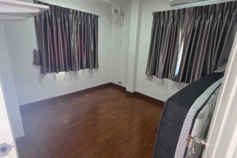 House in Phuket, Thailand 2 bedrooms № 170959 - photo 13