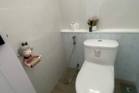 House in Nakhon Nayok, Thailand 5 bedrooms № 154844 - photo 4