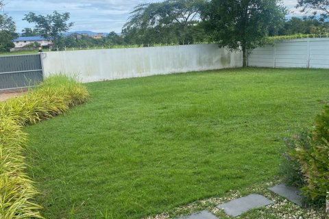 House in Nakhon Nayok, Thailand 5 bedrooms № 154844 - photo 9