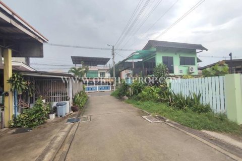 Land in Pak Kret, Thailand 400 sq.m. № 154842 - photo 9