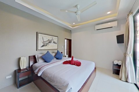 Villa in Phuket, Thailand 3 bedrooms № 152096 - photo 22