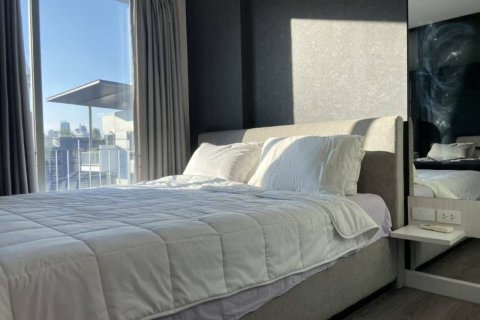 Studio dans le Condo à Khlong Toei, Bangkok, Thaïlande  № 152097 - photo 5