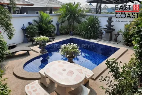 Casa de 3 dormitorios en Pattaya, Tailandia № 213747