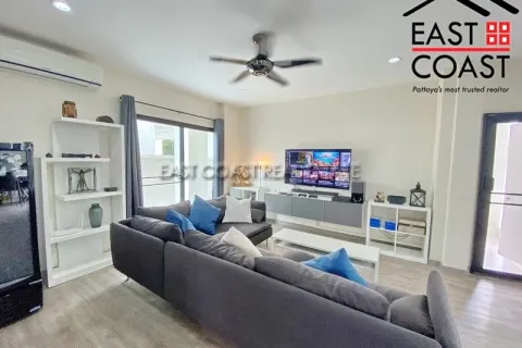 Casa de 5 dormitorios en Pattaya, Tailandia № 213751 - foto 6
