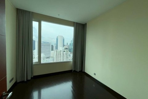 Кондоминиум с 3 спальнями в Бангкоке, Таиланд № 155441 - фото 9