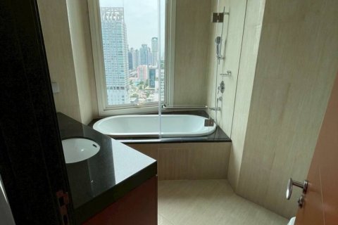 Кондоминиум с 3 спальнями в Бангкоке, Таиланд № 155441 - фото 8