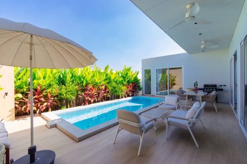 Villa in Hua Hin, Thailand 3 bedrooms № 155438 - photo 4