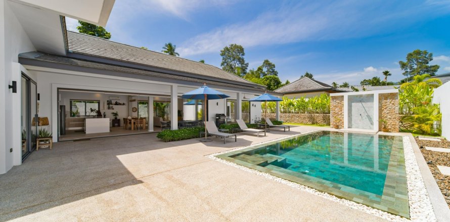 Villa in Ko Samui, Thailand 3 bedrooms № 136134
