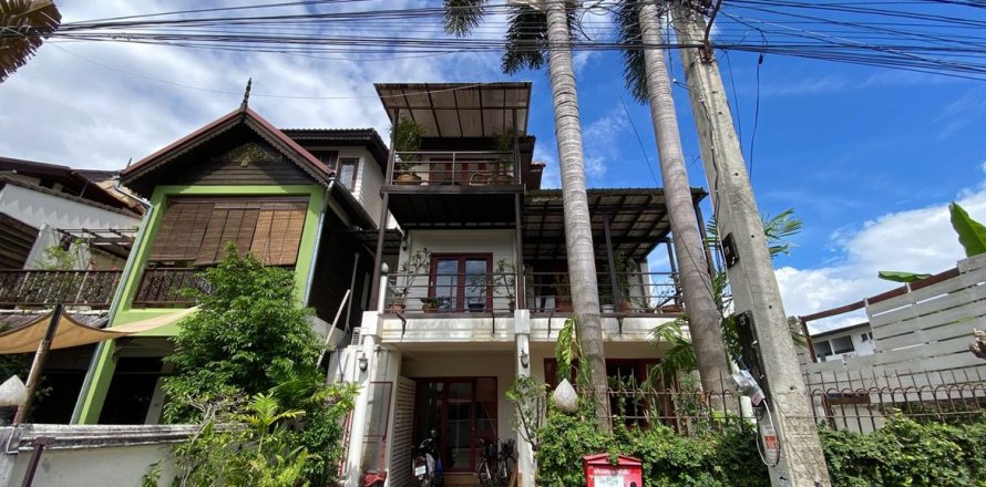 House in Chiang Mai, Thailand 3 bedrooms № 120148