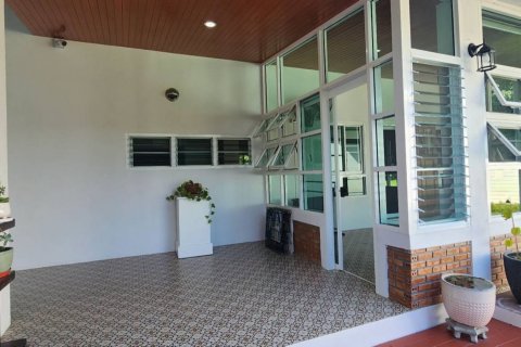 House in Chiang Mai, Thailand 4 bedrooms № 120149 - photo 8
