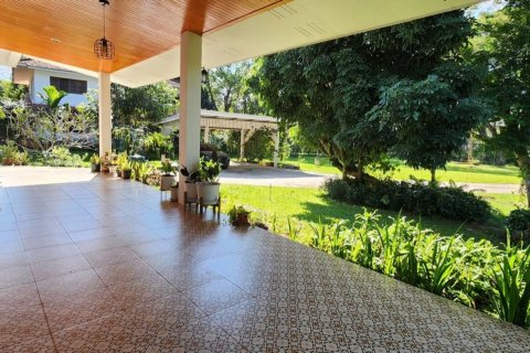 House in Chiang Mai, Thailand 4 bedrooms № 120149 - photo 20