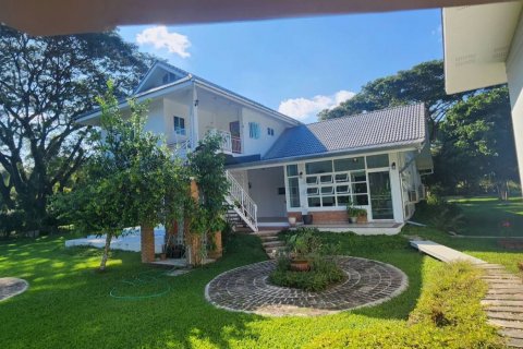 House in Chiang Mai, Thailand 4 bedrooms № 120149 - photo 22