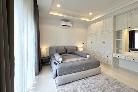 Вилла в Паттайе, Таиланд с 3 спальнями  № 153578 - фото 10