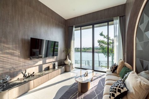 Villa in Pattaya, Thailand 7 bedrooms № 176782 - photo 9